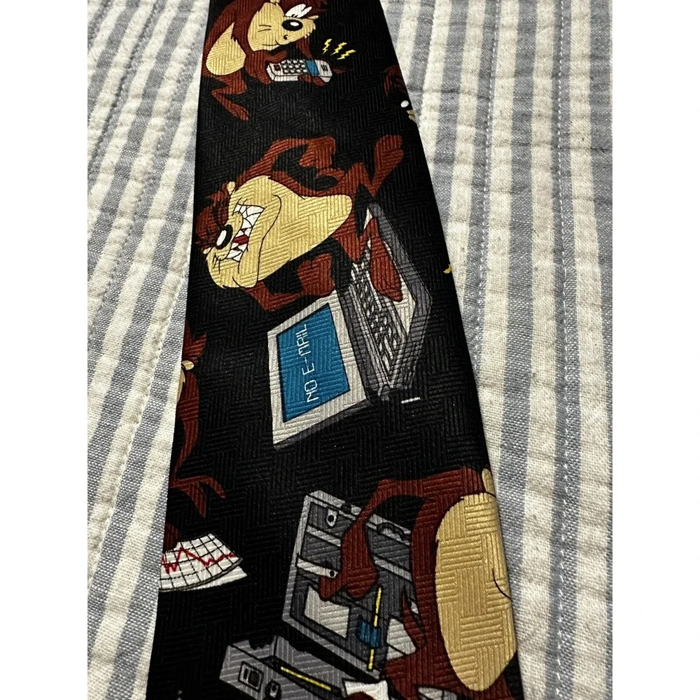 Looney Tunes Tasmanian Devil Tie‎